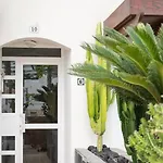 Vistas Al Mar En La Caleta | Terraza Privada *